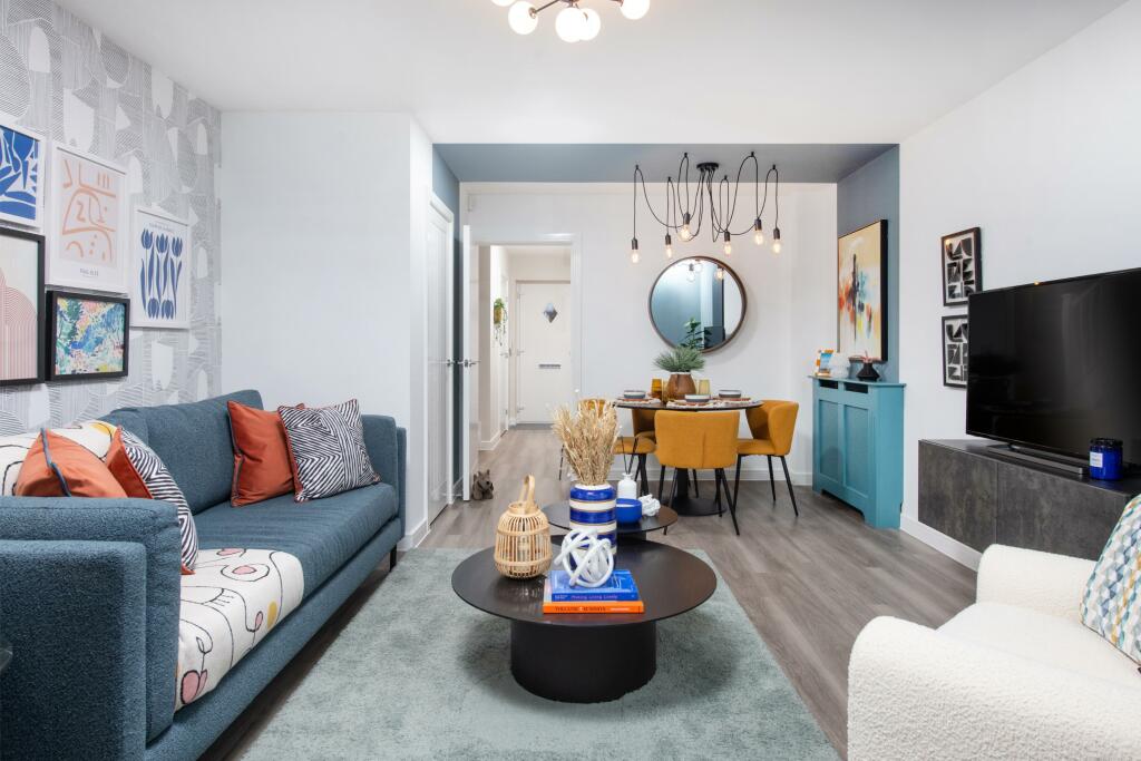 Additional image 18 of Nuneaton,
Warwickshire,
CV11 4DE