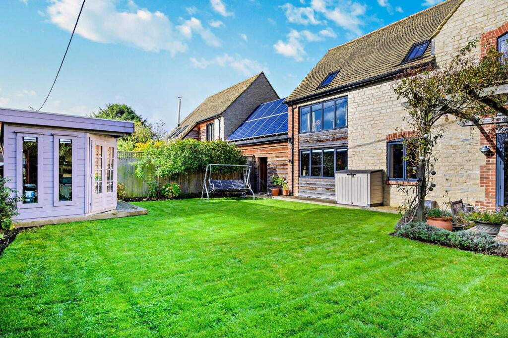 Additional image 72 of Queen Street, Halford, CV36