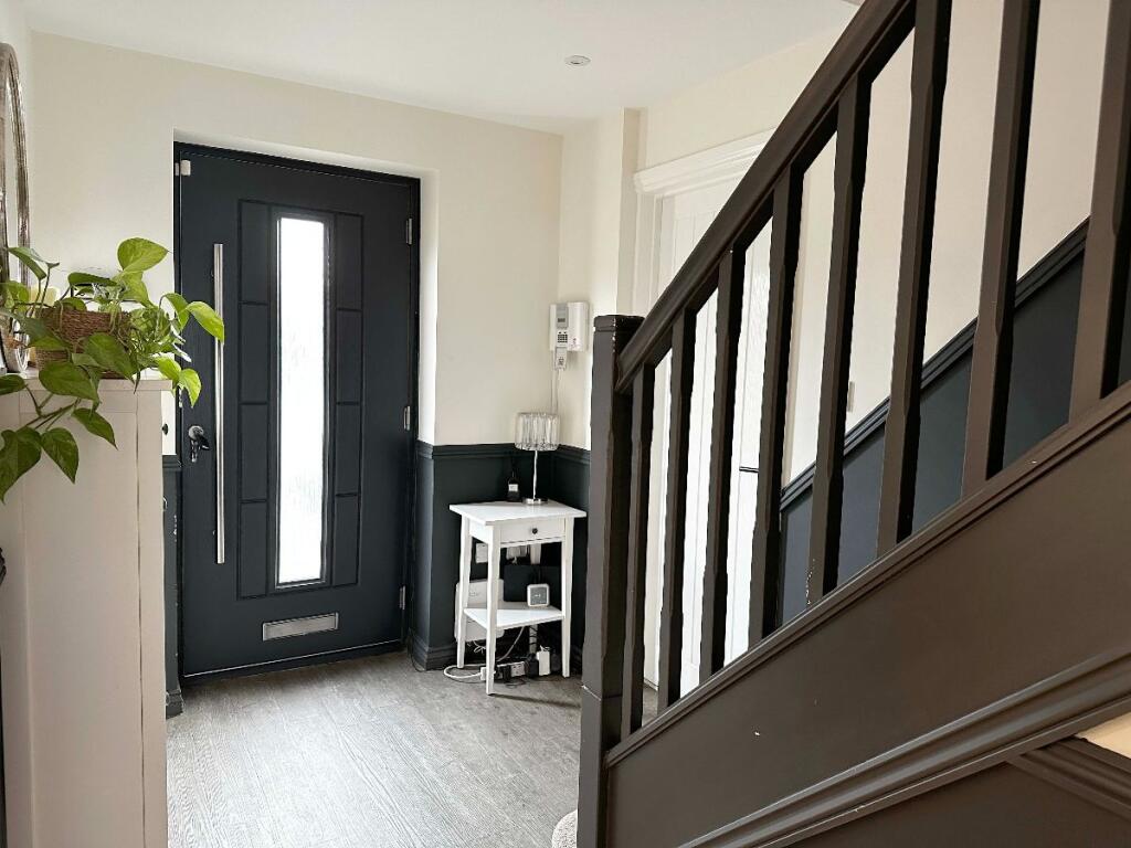 Additional image 10 of Priors Grove Close, Chase Meadow, Warwick