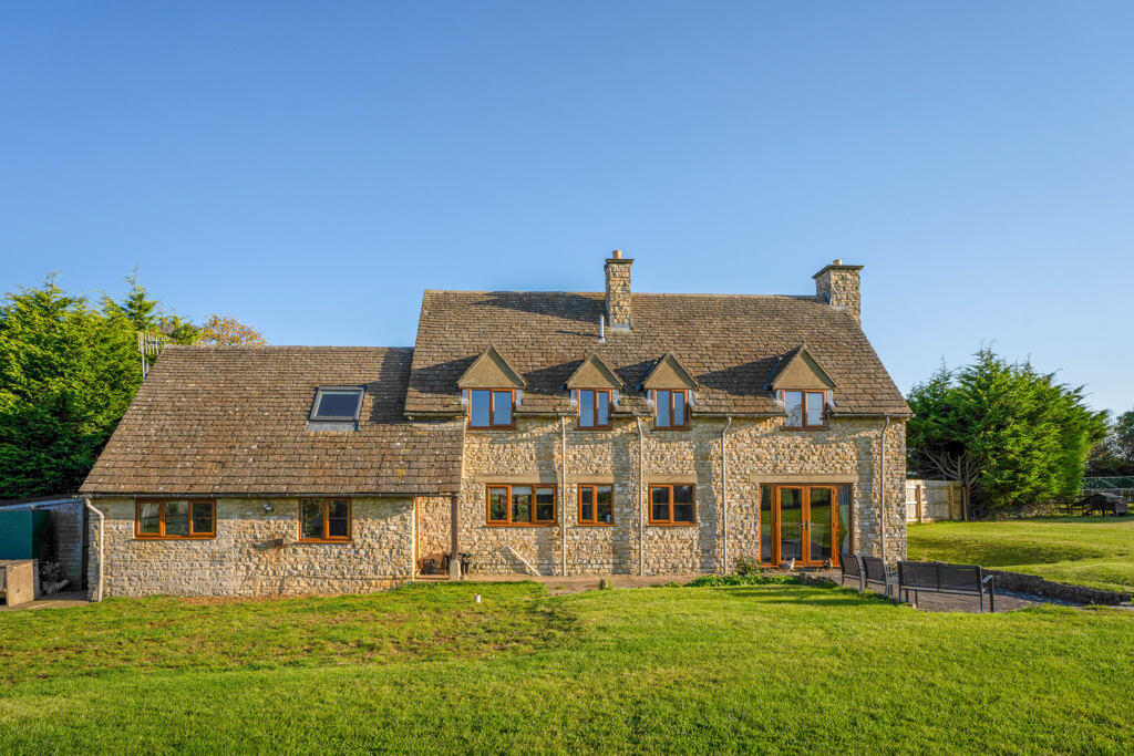 Additional image 3 of Salters Barn Farm, Fulready, Ettington, Stratford-Upon-Avon, Warwickshire, CV37 7PE