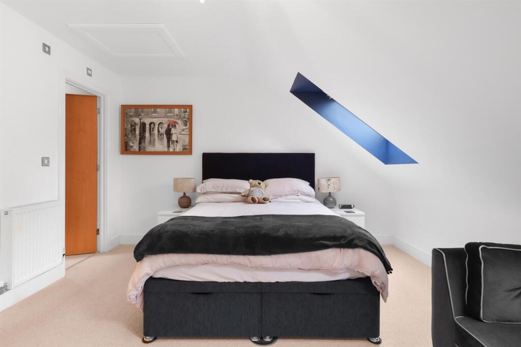 Additional image 33 of Burman Close, Leamington Spa