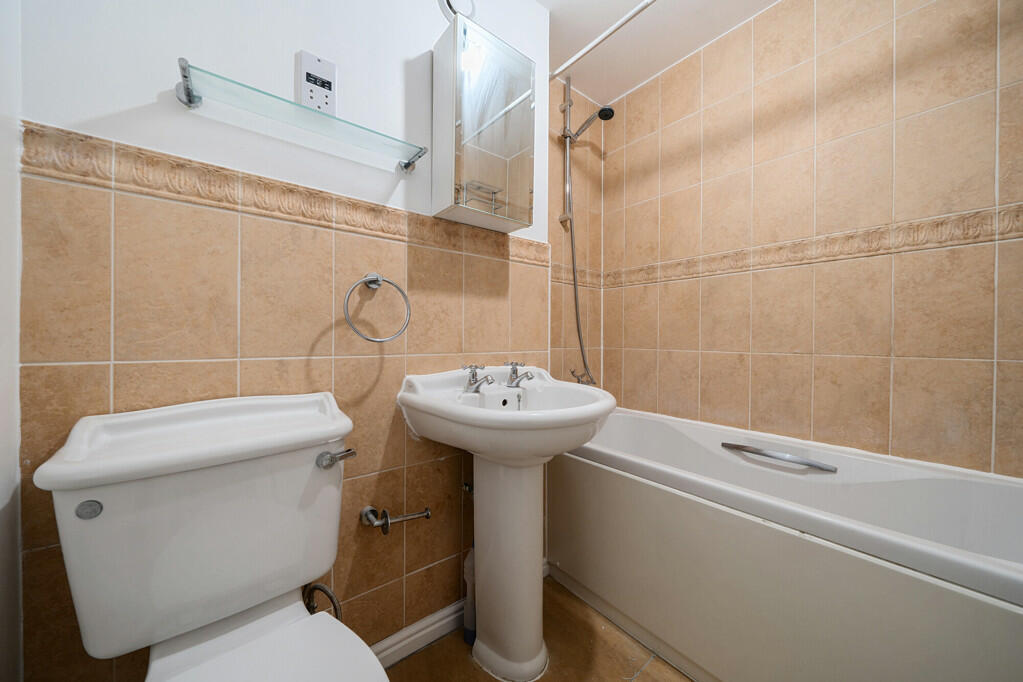 Additional image 11 of Ingress Park Avenue, Greenhithe, Kent