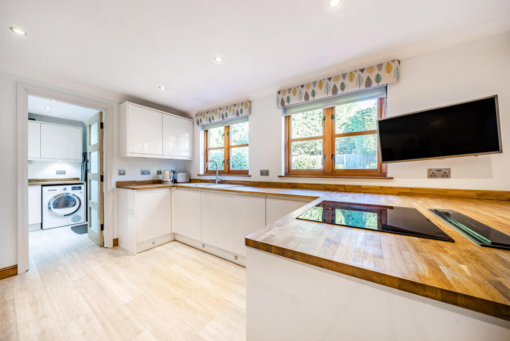 Additional image 5 of Sallows Shaw, Sole Street, Cobham DA13