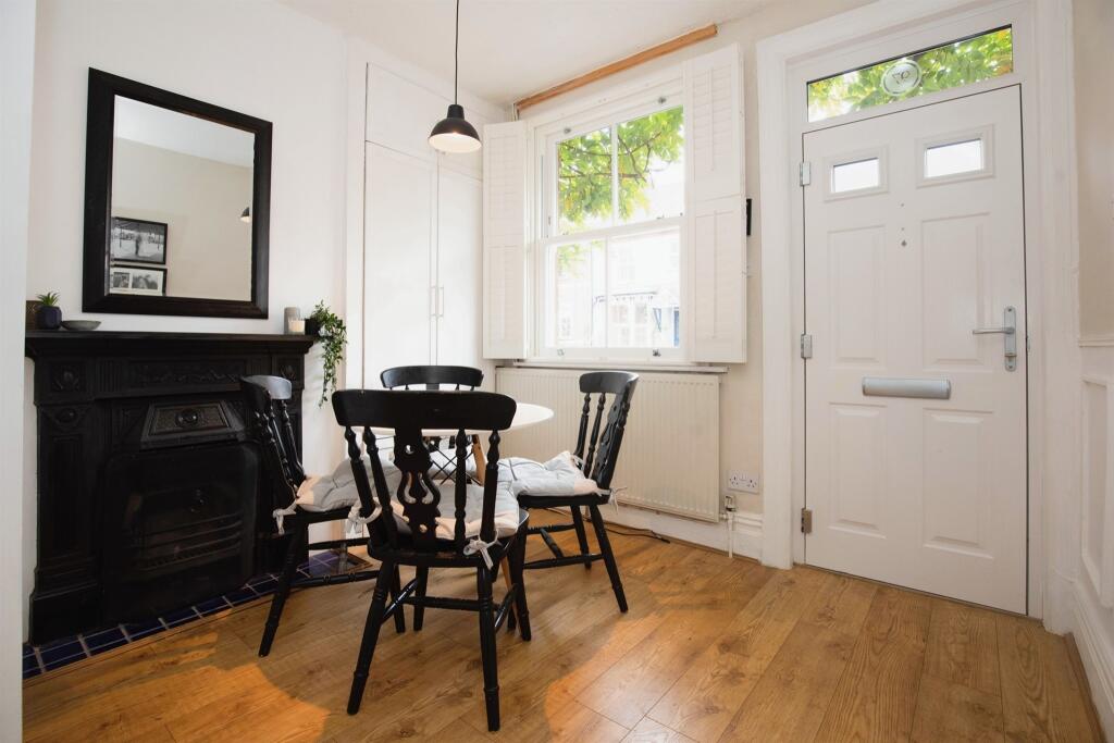 Additional image 8 of Henry Street, Kenilworth