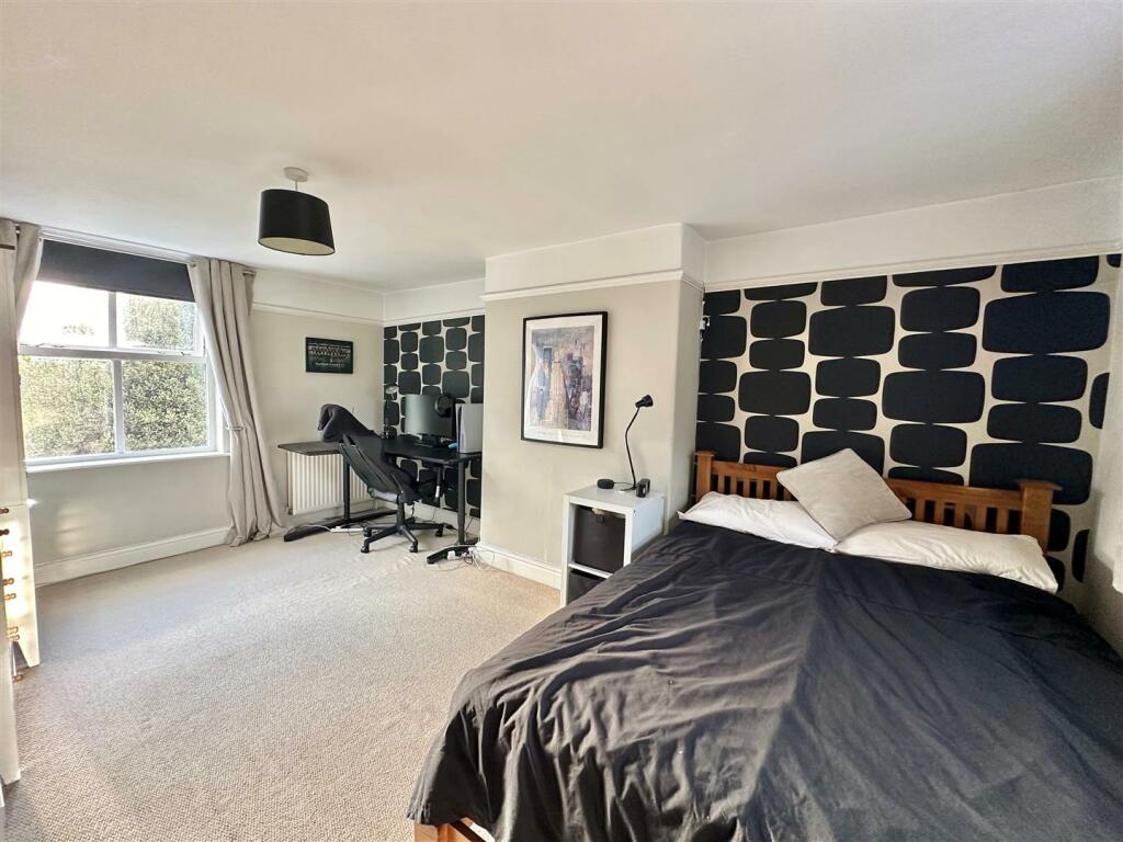 Additional image 34 of Colleys Lane, Willaston, Cheshire