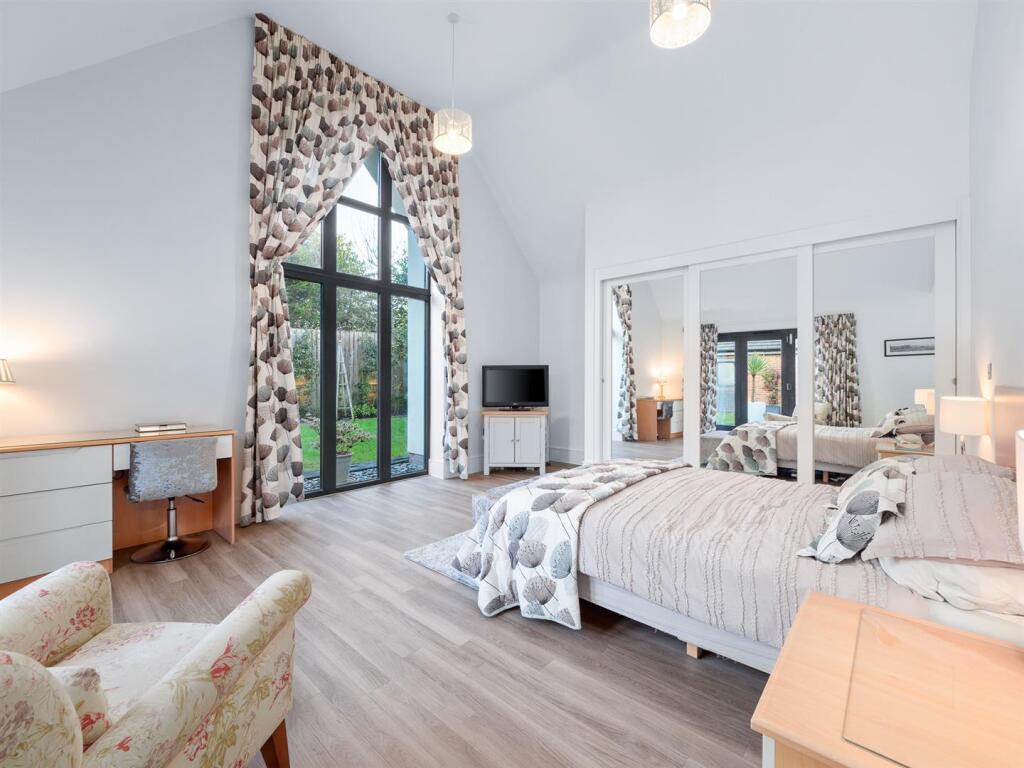 Additional image 43 of Elmdon Close, Snitterfield, Stratford-upon-Avon