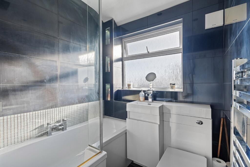 Additional image 8 of Clovelly Road, Bexleyheath, Kent, DA7 5RG