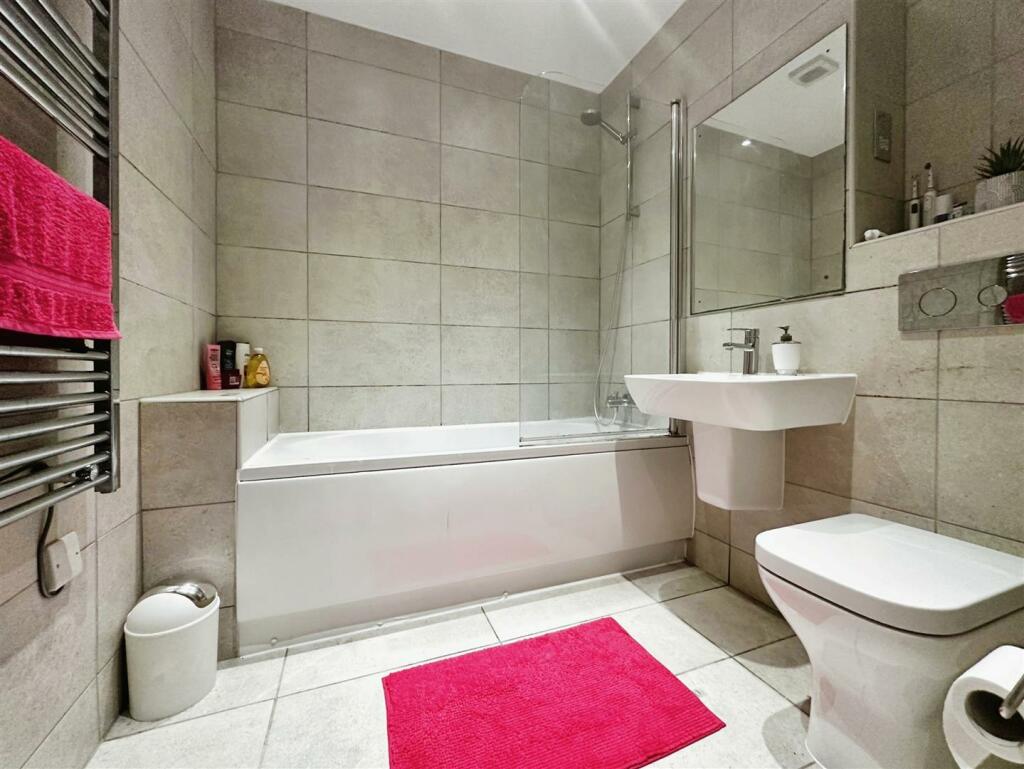 Additional image 13 of Andrews Close, Warwick