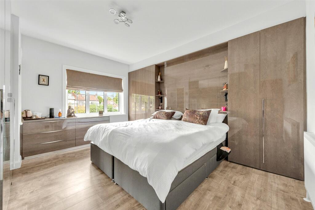 Additional image 4 of Danson Mead, Welling, Kent, DA16