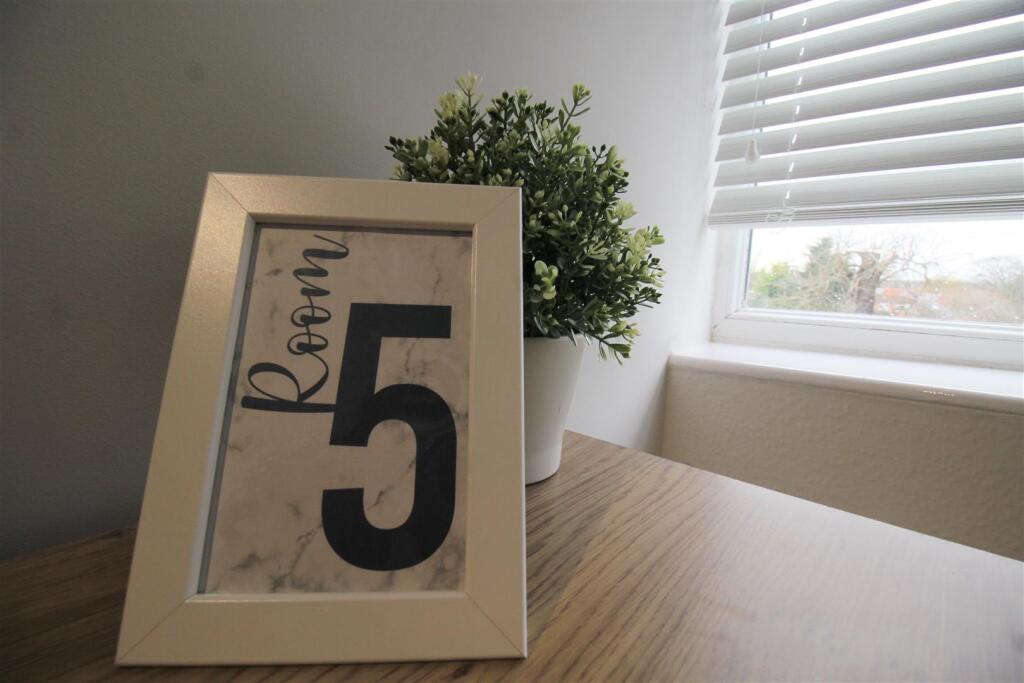 Additional image 4 of Ensuite 5, Craven Street, Chapelfields, Coventry, CV5 8DU