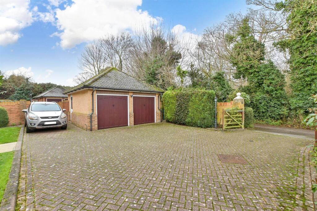 Additional image 11 of East Northdown Close, Cliftonville, Margate, Kent