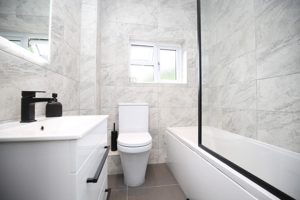 Additional image 9 of Edge Hill, Wood End, Atherstone