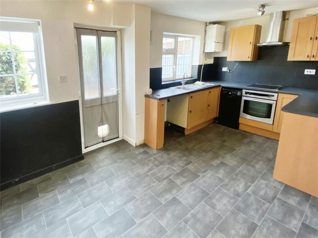 Additional image 3 of Pangbourne Close, Nuneaton, Warwickshire, CV11