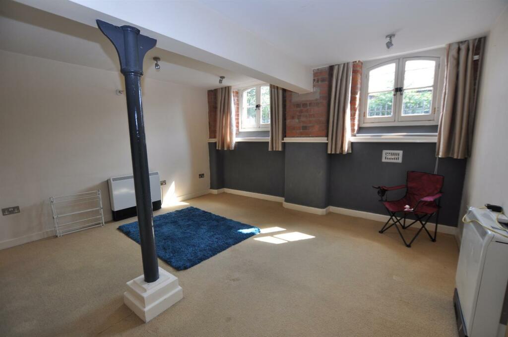 Additional image 10 of The Malthouse, Horninglow Street, Burton On Trent DE14 1DJ
