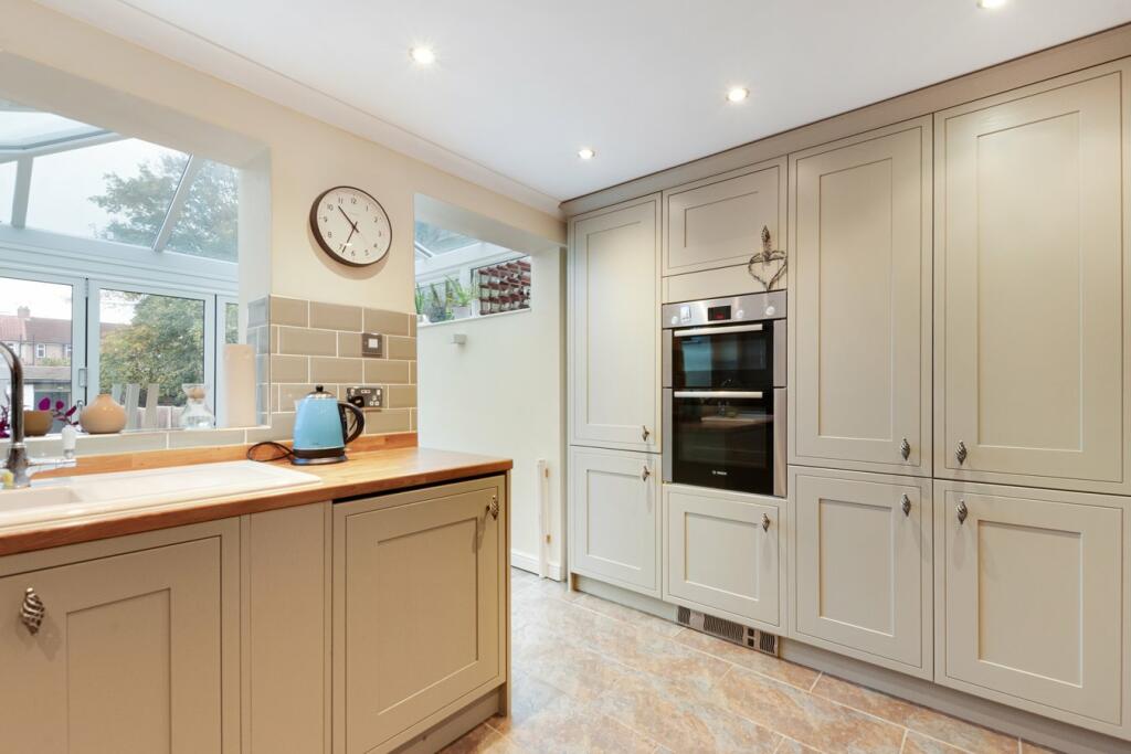 Additional image 8 of Crofton Avenue, Bexley, DA5