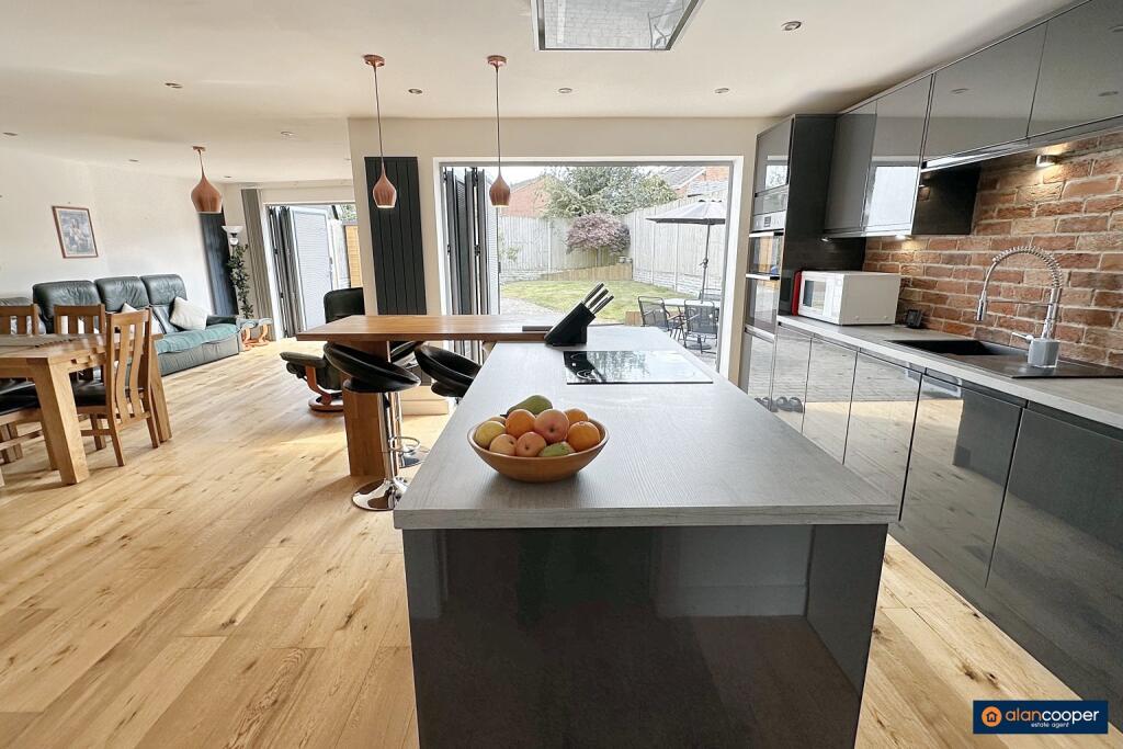 Additional image 6 of Wolvey Road, Bulkington, CV12 9JR