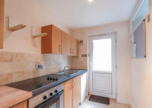 Additional image 8 of AVAILABLE NOW - Five Lamps Court, Derby, DE1