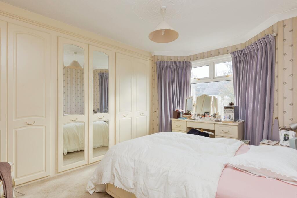 Additional image 12 of Milton Avenue, Gravesend, Kent, DA12