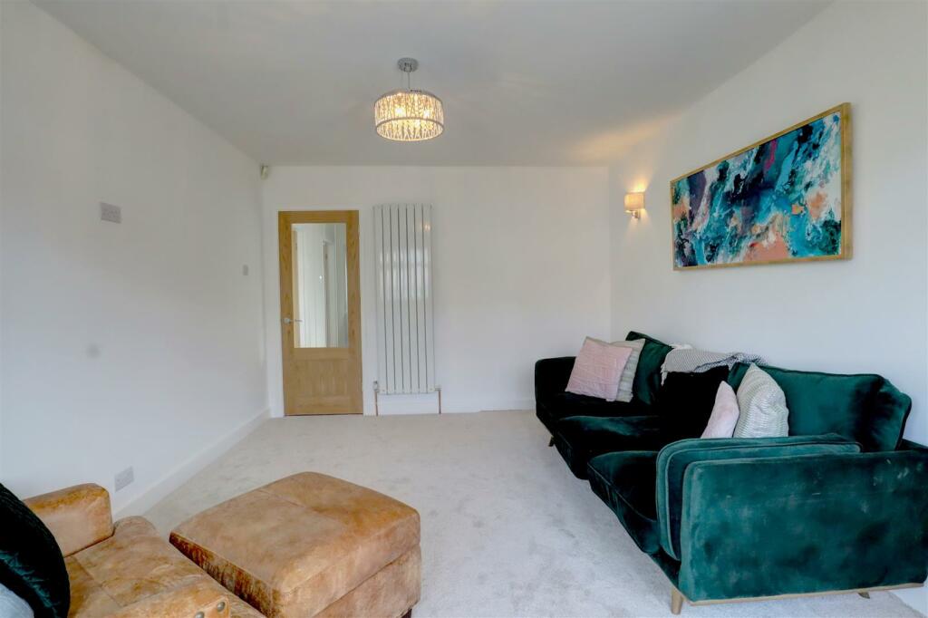 Additional image 7 of READY TO MOVE IN, EXTENDED BUNGALOW - Goodyers End Lane