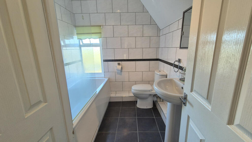 Additional image 9 of Station Road, Bishops Itchington, CV47