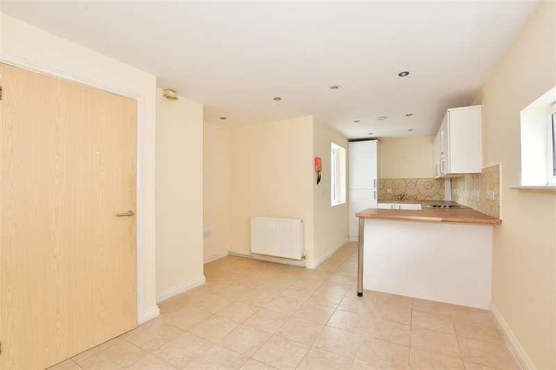 Additional image 3 of Flat 2, 39 Risborough Lane, Folkestone, CT19 4JH