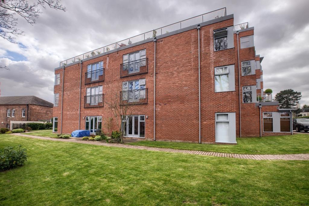 Additional image 13 of Avenue Road, Leamington Spa