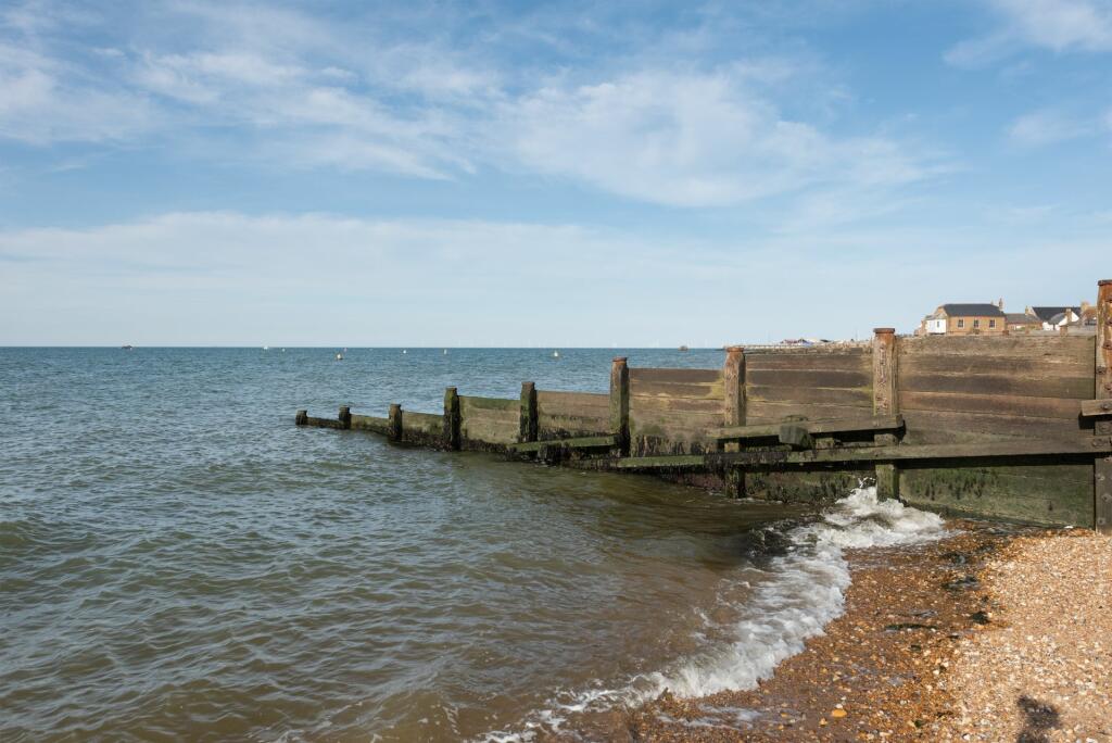 Additional image 11 of Island Wall, Whitstable, CT5