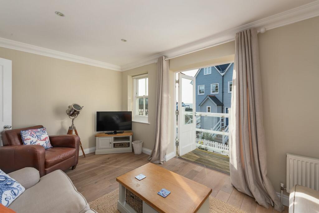 Additional image 7 of Island Wall, Whitstable, CT5