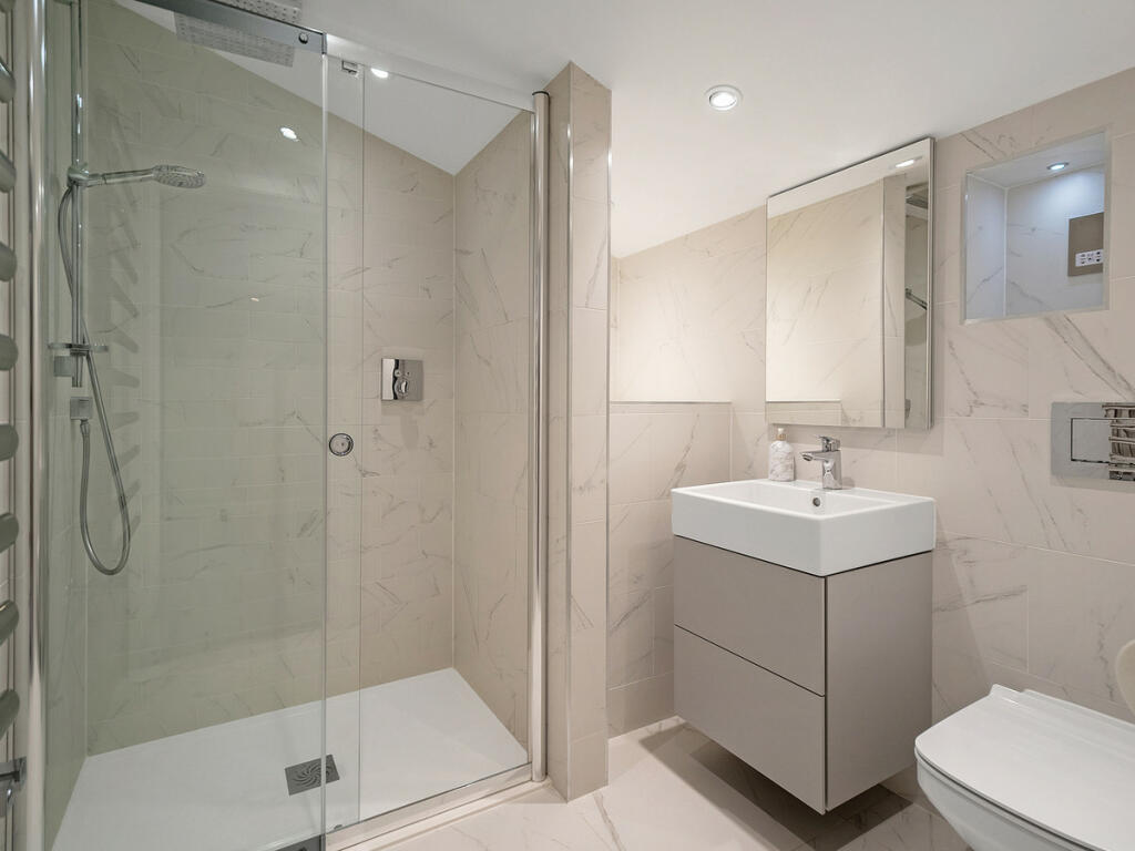 Additional image 26 of Kenilworth Road, Leamington Spa, Warwickshire CV32 6JG