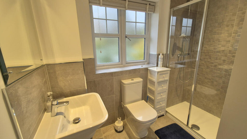 Additional image 16 of Cox Crescent, Long Itchington, CV47