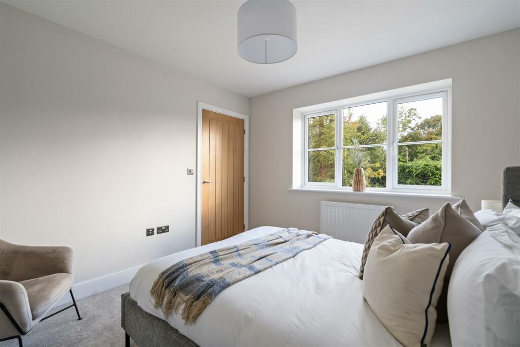 Additional image 14 of Banbury Road, Gaydon