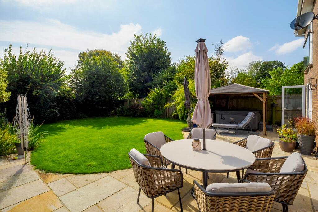 Additional image 19 of James Close, Lyminge, Folkestone, CT18