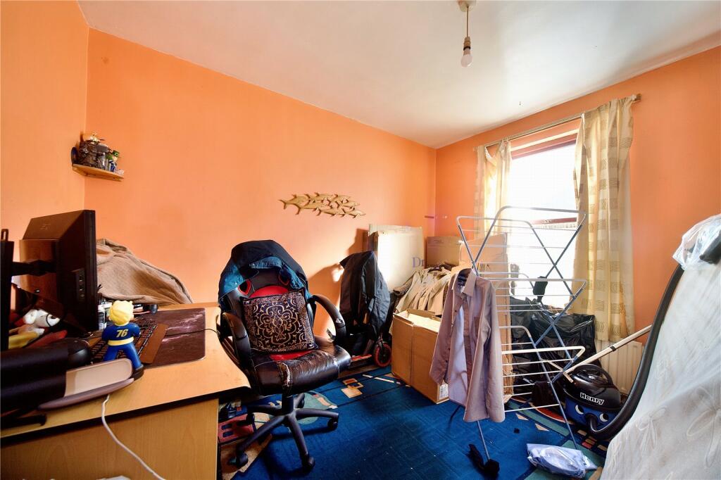 Additional image 15 of Wrotham Road, Gravesend, Kent, DA11