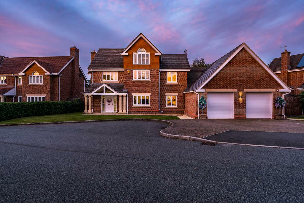 Additional image 54 of Hampstead Drive, Wychwood Park, Weston