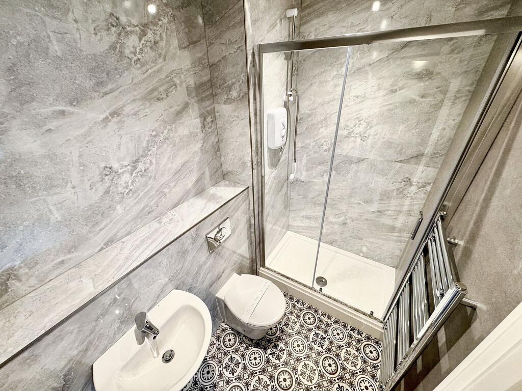 Additional image 10 of Apartment 13, Whittle House, 19 Warwick Street