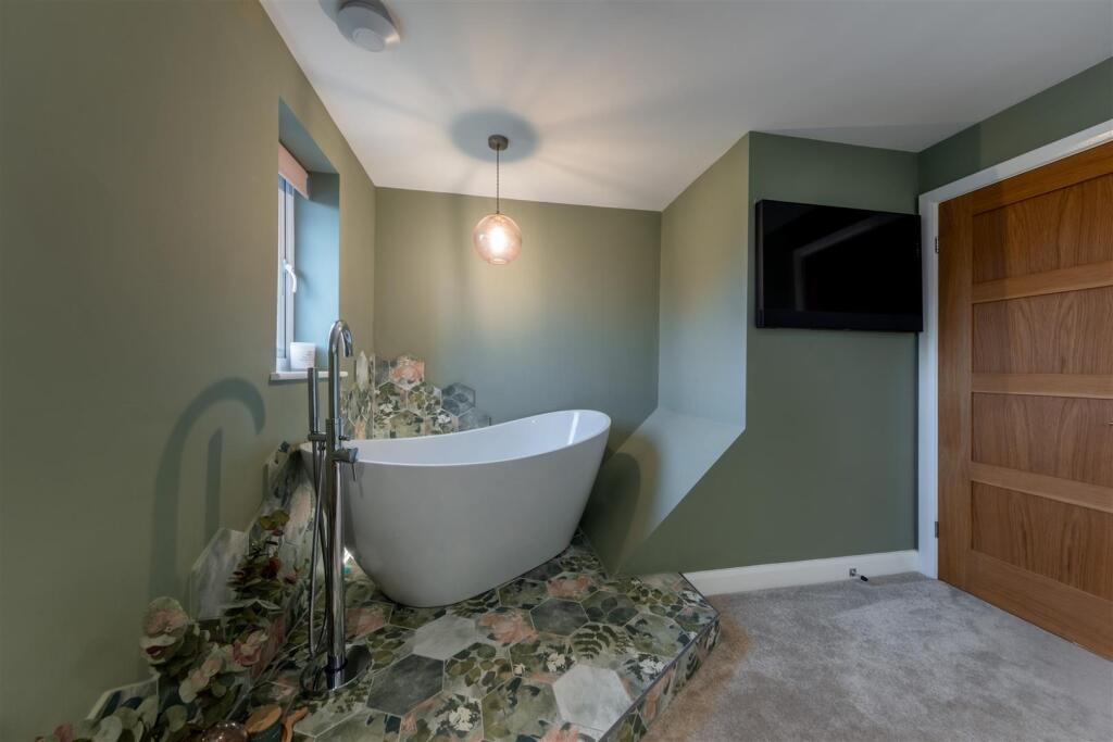 Additional image 20 of Elizabethan Way, Rudheath, Northwich