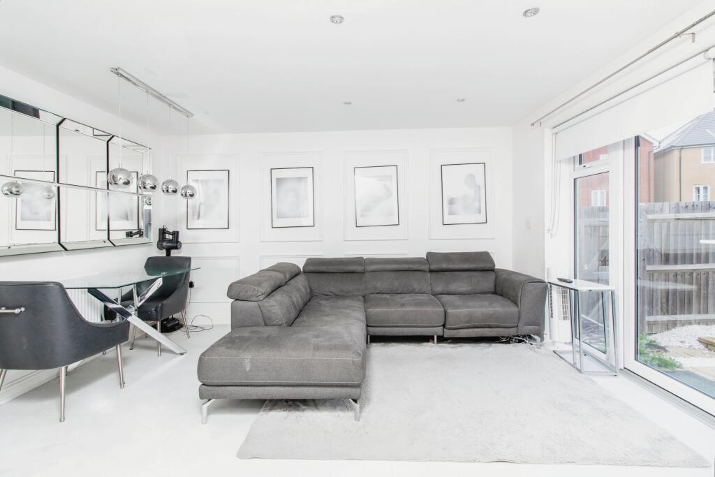 Additional image 2 of Newham Way, Erith, DA8