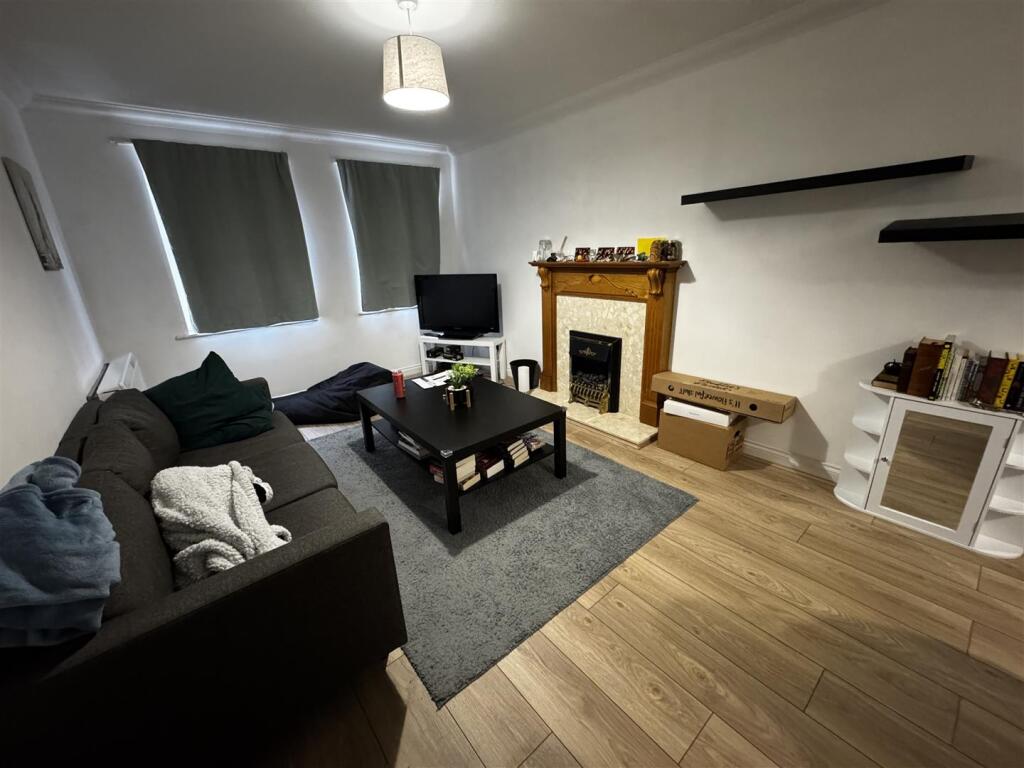 Additional image 2 of St. Giles Close, Gilesgate, Durham