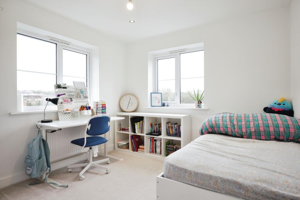 Additional image 14 of Paradise Close, Stratford-upon-Avon, Warwickshire, CV37