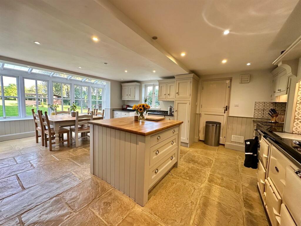 Additional image 16 of Colleys Lane, Willaston, Cheshire