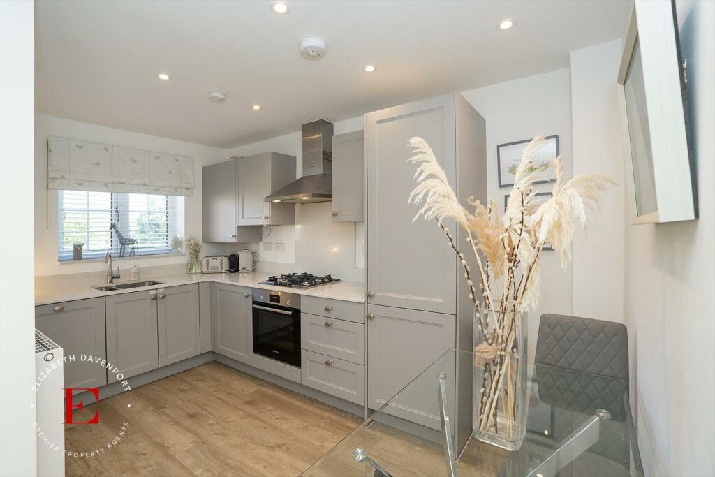 Additional image 24 of Green Leek Lane, Burton Green