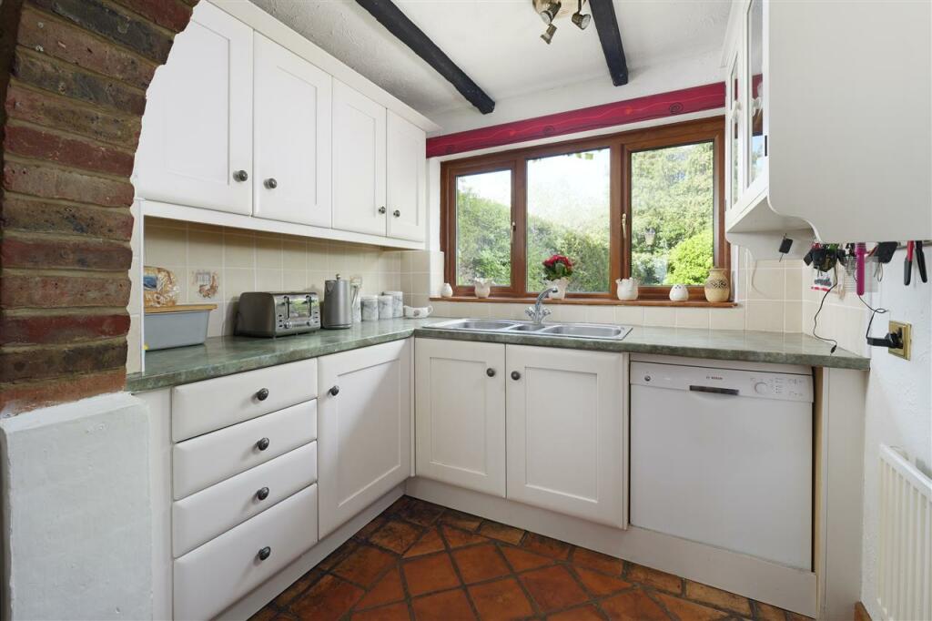 Additional image 10 of Rosebrae, Iffin Lane, Canterbury