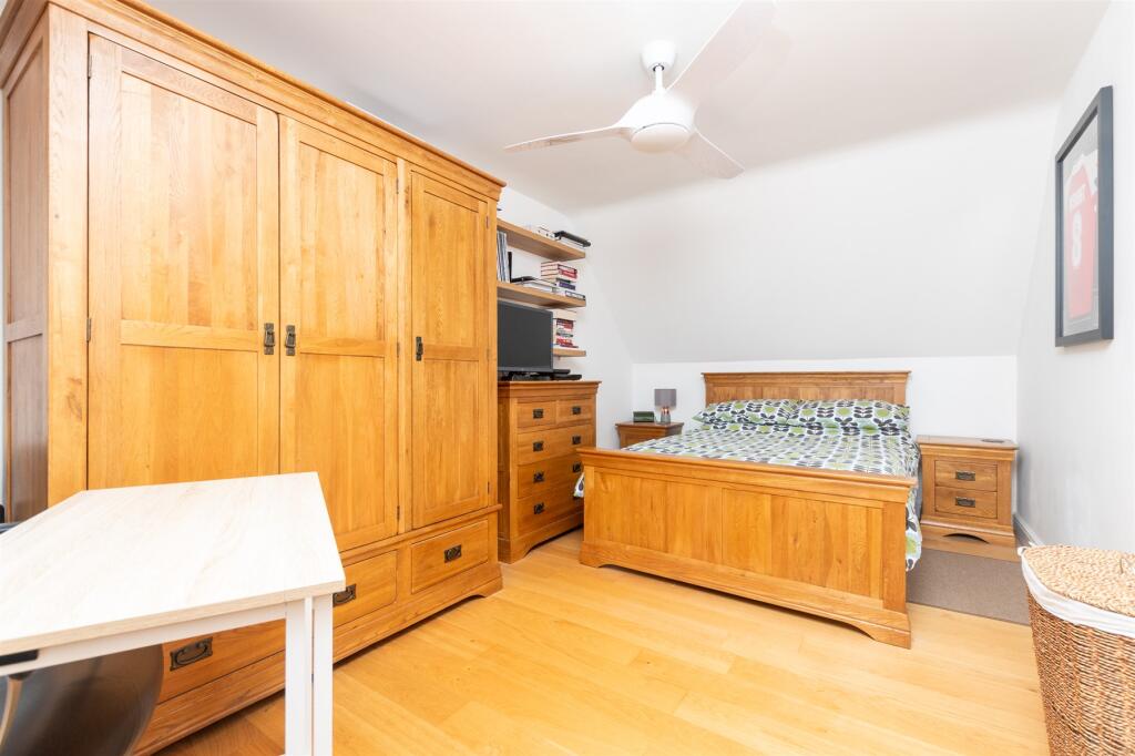 Additional image 7 of Rhododendron Avenue, Meopham, Kent