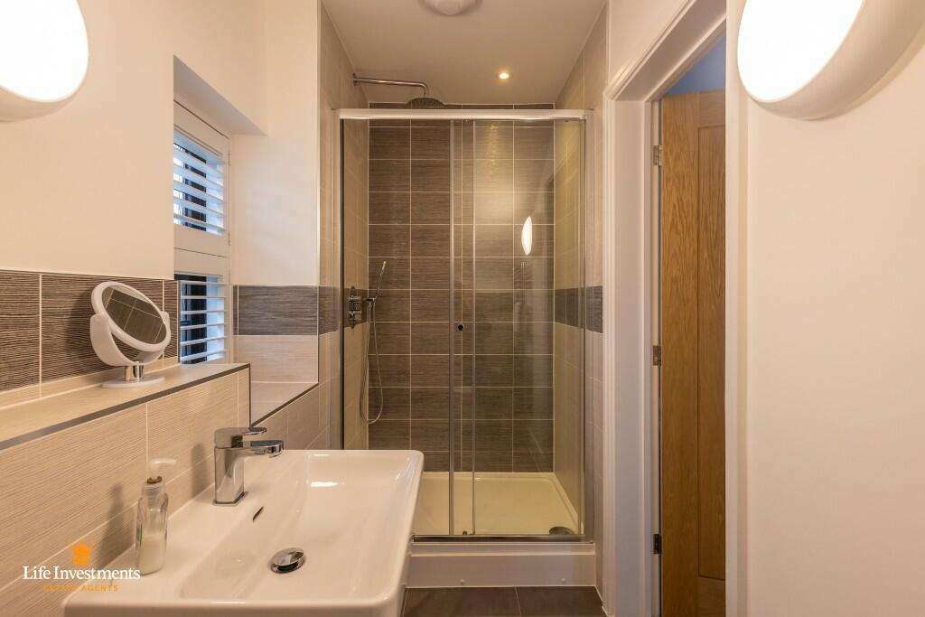 Additional image 10 of Coombe Road, Rugby, Warwickshire, CV23