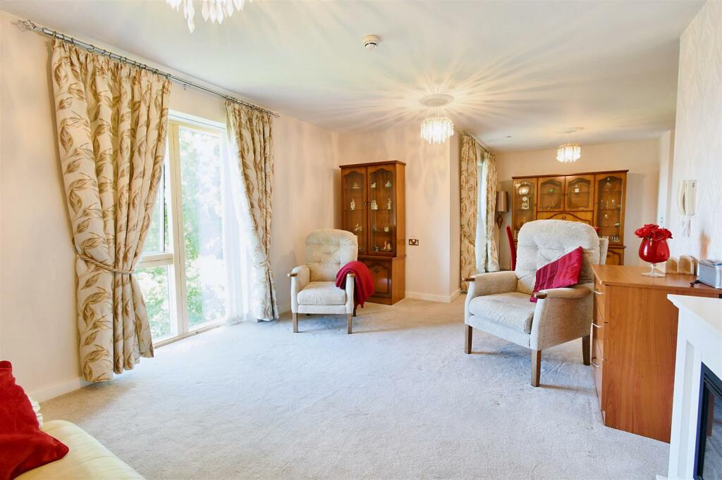 Additional image 14 of Queensway, Leamington Spa