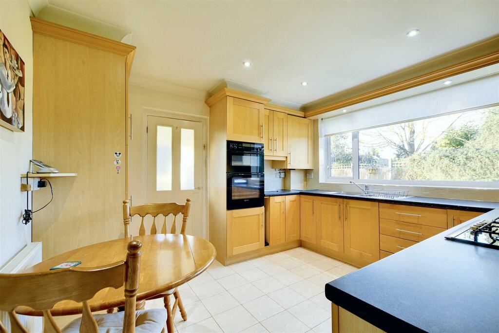 Additional image 26 of Field Close, Breaston