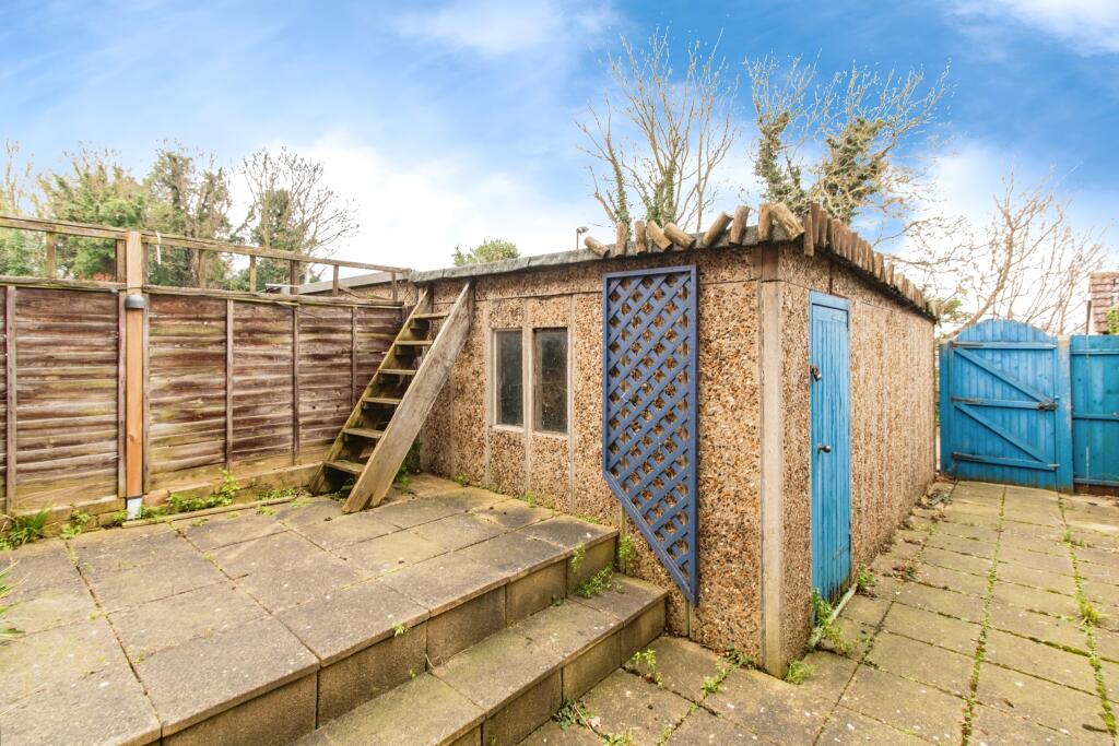 Additional image 15 of Bell Close, Greenhithe, Kent, DA9