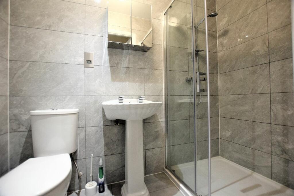 Additional image 7 of 68 Headcorn Drive, Canterbury