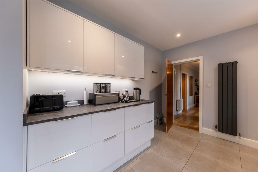 Additional image 23 of Rosslyn Lane, Cuddington