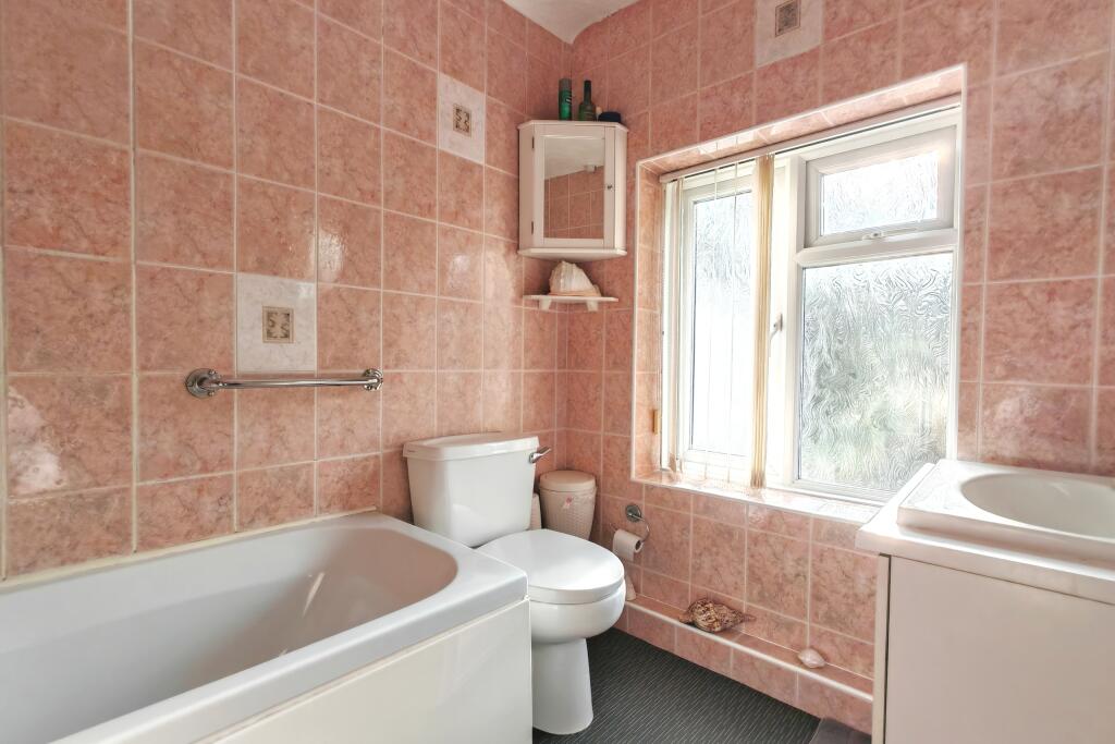 Additional image 23 of London Road, Hythe, Kent